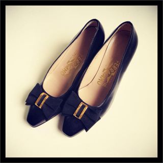 フェラガモ(Ferragamo)のferragamoリボンパンプス(ハイヒール/パンプス)