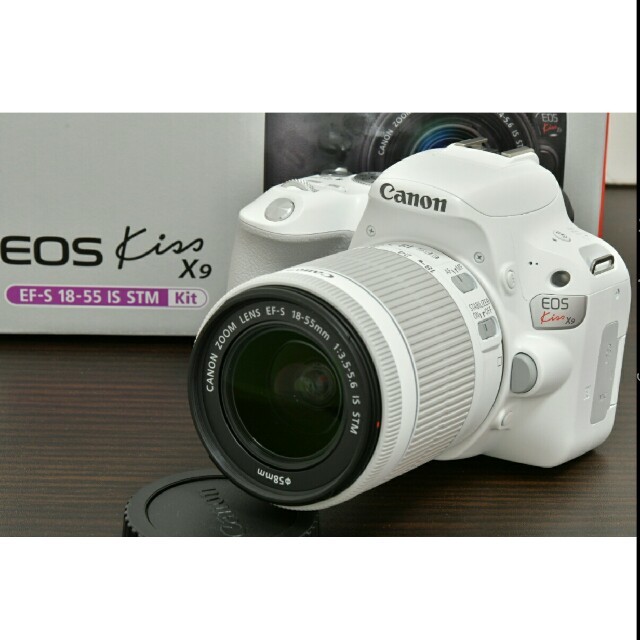 Canon - Canon EOS Kiss X9 ホワイト 標準レンズキットの通販 by l's