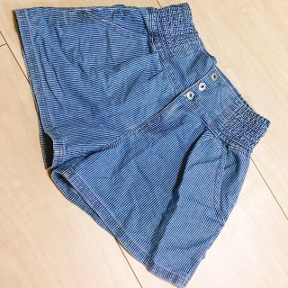 ジーユー(GU)のGU ハイウエスト ショートパンツ デニム ストライプ Mサイズ(デニム/ジーンズ)