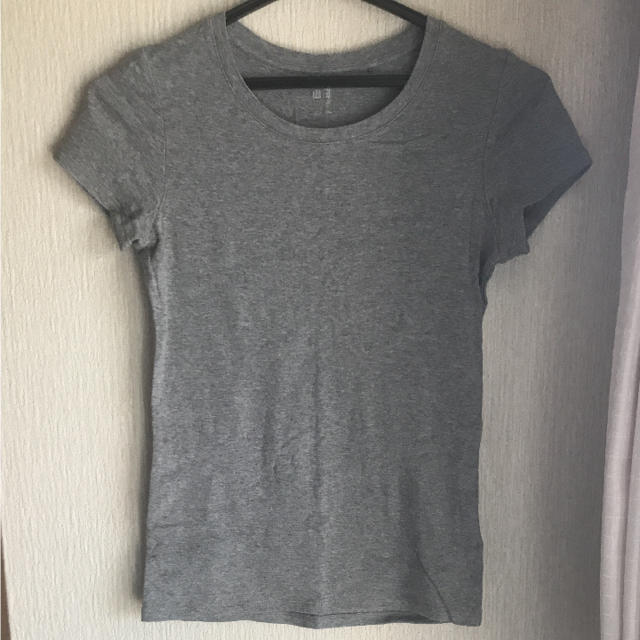 UNIQLO(ユニクロ)のユニクロ Tシャツ Sサイズ レディースのトップス(Tシャツ(半袖/袖なし))の商品写真