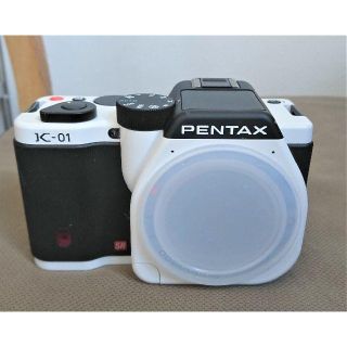 みぃ様専用 PENTAX K-01 ホワイト ボディのみ(ミラーレス一眼)