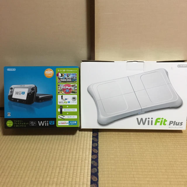 Wii U(ウィーユー)のwii Uファミリープレミアムセット エンタメ/ホビーのゲームソフト/ゲーム機本体(家庭用ゲーム機本体)の商品写真
