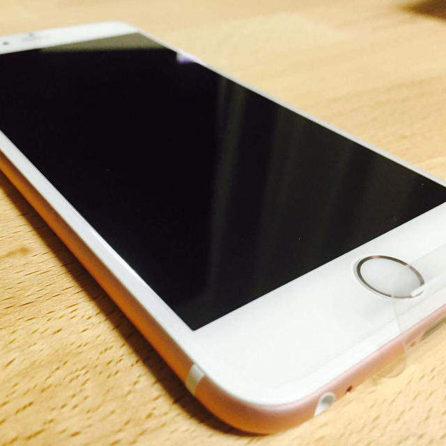 優先配送 Apple - 本体 新品 iPhone7 スマートフォン本体 優先配送 Apple - 本体 新品 iPhone7 スマートフォン本体
