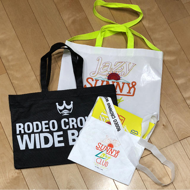 RODEO CROWNS WIDE BOWL(ロデオクラウンズワイドボウル)のロデオクラウンズ ノベルティ & ショッパー エンタメ/ホビーのコレクション(ノベルティグッズ)の商品写真