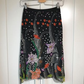 ヴィヴィアンタム 花柄スカートの通販 17点 | VIVIENNE TAMを買うなら ヴィヴィアンタム 花柄スカートの通販 17点 | VIVIENNE TAMを買うなら