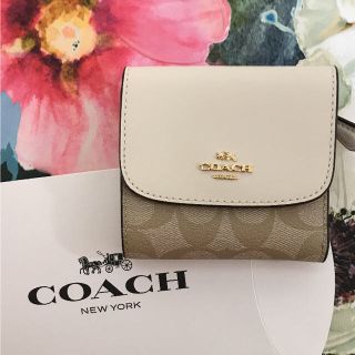 コーチ(COACH)のコーチ  三つ折り財布  新品未使用  ホワイト  白(財布)