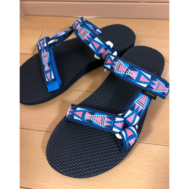 Teva(テバ)の★Teva★サンダル レディース UNIVERSAL SLIDE レディースの靴/シューズ(サンダル)の商品写真