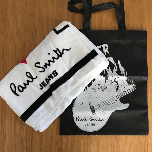 Paul Smith(ポールスミス)の新品未使用 Paul Smith フード付きタオル  タオル メンズのメンズ その他(その他)の商品写真