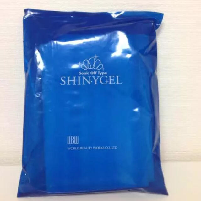 SHINY GEL(シャイニージェル)のGW特価！シャイニージェルスポンジジェルワイプSHINYGEL新品送料無料 コスメ/美容のネイル(ネイル用品)の商品写真