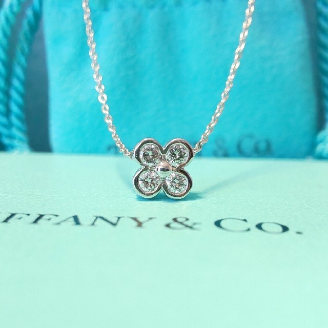 Tiffany & Co. - ティファニー ベゼル フラワー Pt950 ネックレス ダイヤモンド 0.2ctの通販 by あいこ＠ミルク