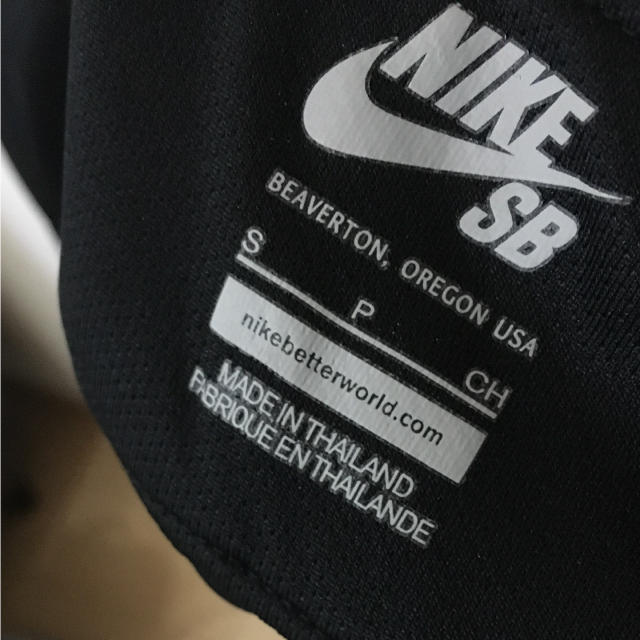 【美品】NIKE SB サッカー風 シャツ Sサイズ 3