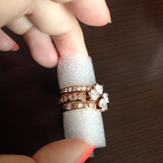 Folli Follie(フォリフォリ)のフォリフォリ♡三連リング レディースのアクセサリー(リング(指輪))の商品写真