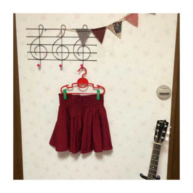 natural couture(ナチュラルクチュール)の真っ赤なミニスカート☀︎ レディースのスカート(ミニスカート)の商品写真