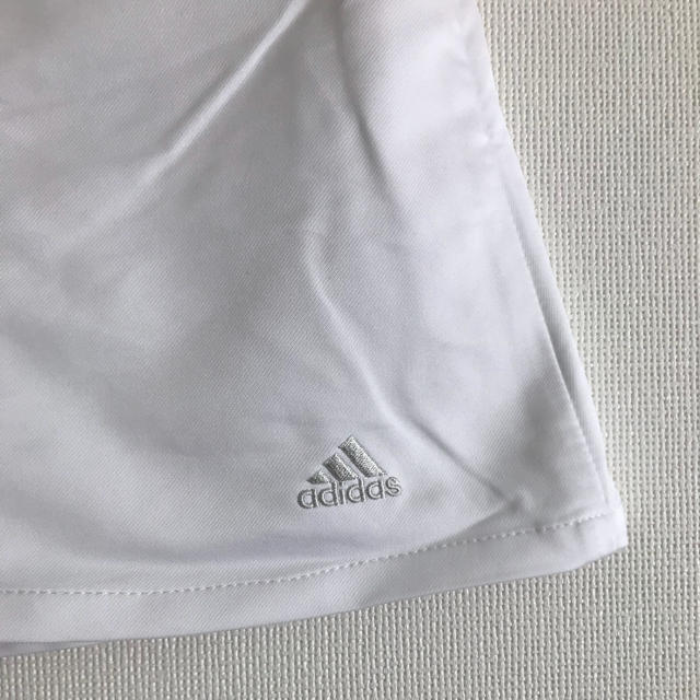 adidas(アディダス)の【中古】アディダスゴルフ／adidas GOLF レディース スカート Ｓサイズ スポーツ/アウトドアのゴルフ(ウエア)の商品写真