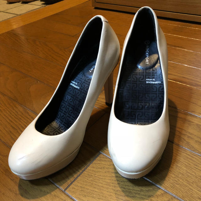 ROCKPORT(ロックポート)の⑤パンプス ベージュ 22㎝ レディースの靴/シューズ(ハイヒール/パンプス)の商品写真