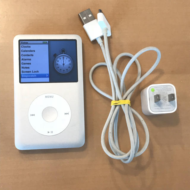 Apple(アップル)のiPod Classic 160G シルバー (MC293J) スマホ/家電/カメラのオーディオ機器(ポータブルプレーヤー)の商品写真