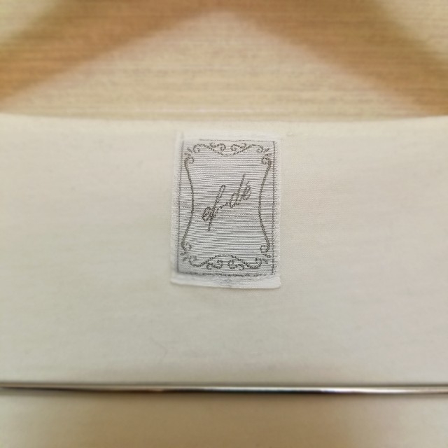 ef-de(エフデ)のeF-de エフデ  白 胸元レース&リボン 半袖カットソー 9号(M) レディースのトップス(カットソー(半袖/袖なし))の商品写真