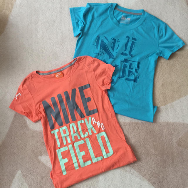 NIKE(ナイキ)のナイキ Ｔシャツ 2点セット レディースのトップス(Tシャツ(半袖/袖なし))の商品写真