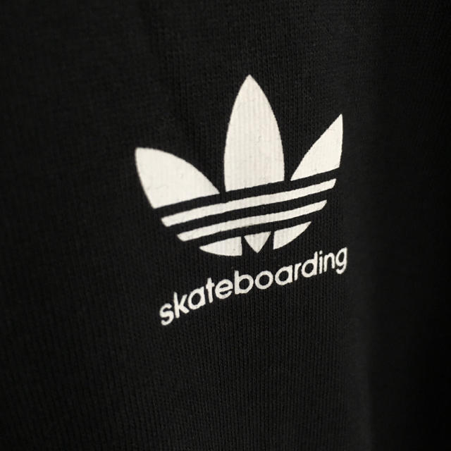 adidas(アディダス)の【新品】adidas skateboarding Tシャツ メンズのトップス(Tシャツ/カットソー(半袖/袖なし))の商品写真