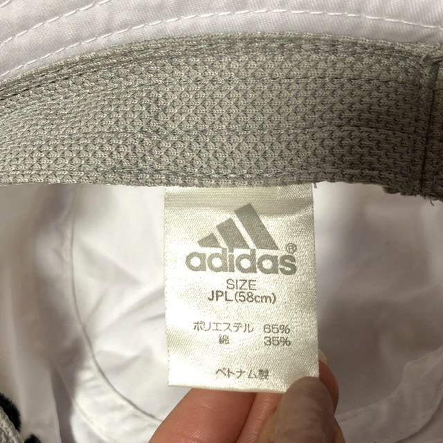 adidas(アディダス)のバケットハット レディースの帽子(キャップ)の商品写真