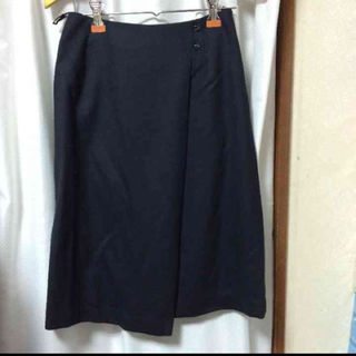イネド(INED)の新品♡INED スカート♡送料込み(ひざ丈スカート)