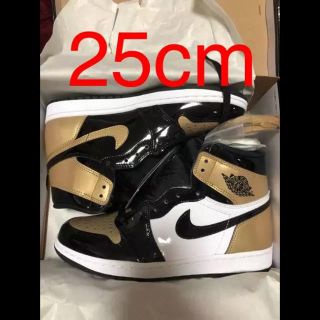 ナイキ(NIKE)のnike air jordan1 gold toe(スニーカー)