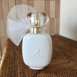 アニックグタール(Annick Goutal)のパルファン・ロジーヌ パリ ヴィーヴ ラ・マリエ オードパルファン(香水(女性用))