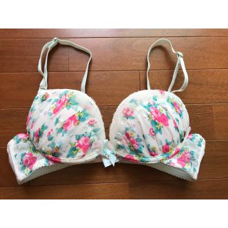 うぃうぃ様専用 ブラジャー B70 未使用 まとめ買い(ブラ)