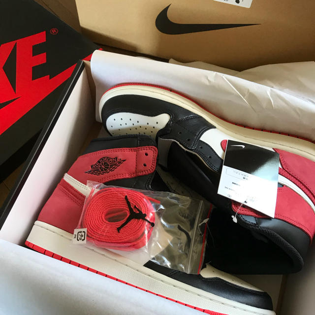 NIKE(ナイキ)のジョーダン1 RETRO HIGH OG track red メンズの靴/シューズ(スニーカー)の商品写真