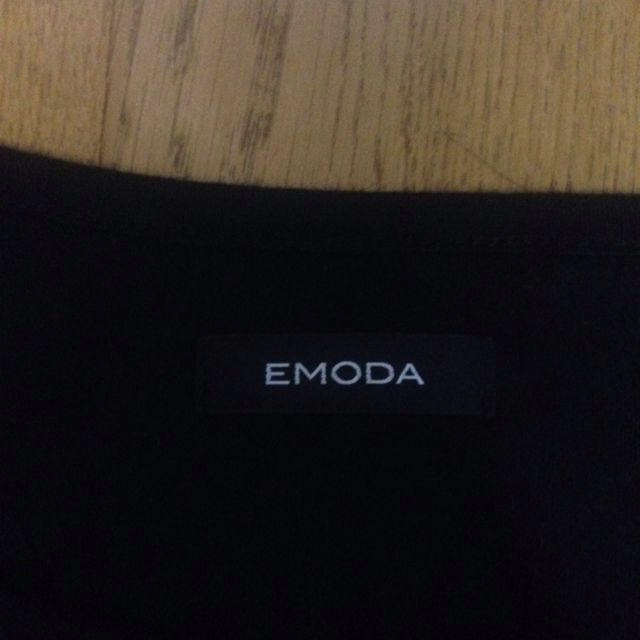 EMODA(エモダ)のEMODA パールサスペンダーロンT レディースのトップス(Tシャツ(長袖/七分))の商品写真