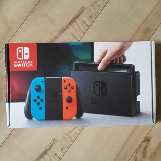 家庭用ゲーム機本体即納！新品　Nintendo Switch　本体