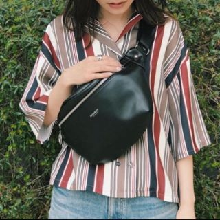 マウジー(moussy)のmoussy ウエストポーチ(ボディバッグ/ウエストポーチ)