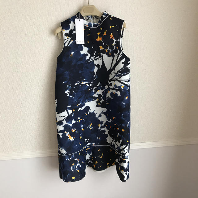 Marni - MARNIマルニネイビー花柄ワンピース40新品未使用タグあり