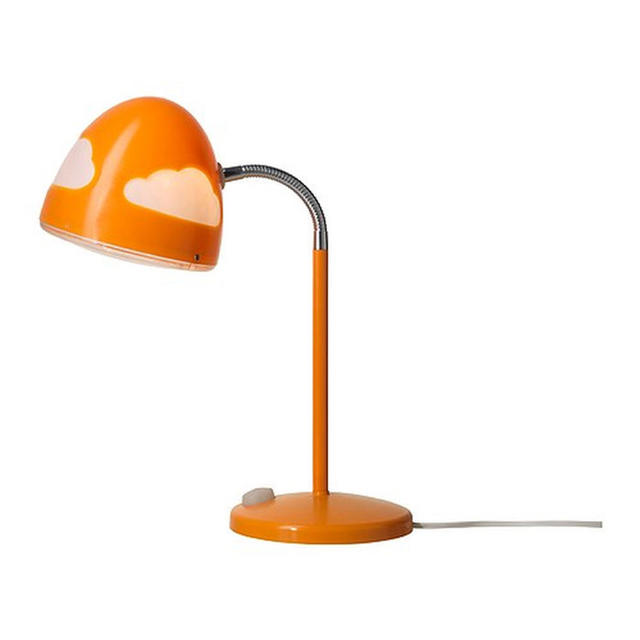 IKEA(イケア)の限定！【IKEA】SKOJIG テーブルランプ テーブルライト オレンジ インテリア/住まい/日用品のライト/照明/LED(テーブルスタンド)の商品写真