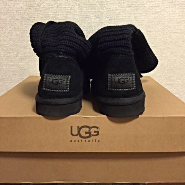 UGG(アグ)のゆきさま専用✨新品✨UGGニットブーツ黒 レディースの靴/シューズ(ブーツ)の商品写真