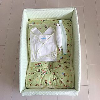 ベビービョルン(BABYBJORN)の✨👶天使の寝床💘✨ トコちゃんベルト 青葉(ベビー布団)