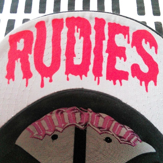 RUDIES(ルーディーズ)のRUDIES×最上もが SNAP BACK CAP メンズの帽子(キャップ)の商品写真