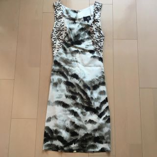 ジャストカヴァリ(Just Cavalli)のjust cavalli ワンピース(ひざ丈ワンピース)