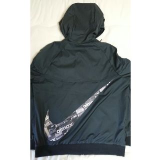 ナイキ(NIKE)のNIKE ATMOS AIR MAX JACKET

正規品
L (ナイロンジャケット)