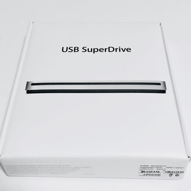 Apple(アップル)のApple 純正 SuperDrive 外付けDVDドライブ スマホ/家電/カメラのテレビ/映像機器(DVDプレーヤー)の商品写真