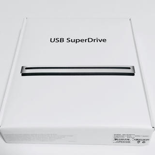 アップル(Apple)のApple 純正 SuperDrive 外付けDVDドライブ(DVDプレーヤー)
