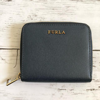 フルラ(Furla)の美品⭐️FURLA / フルラ バビロン S ラウンドジップ ウォレット 折財布(財布)
