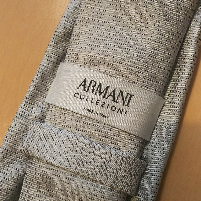 ARMANI COLLEZIONI(アルマーニ コレツィオーニ)のアルマーニ ネクタイ 【未使用】 メンズのファッション小物(ネクタイ)の商品写真