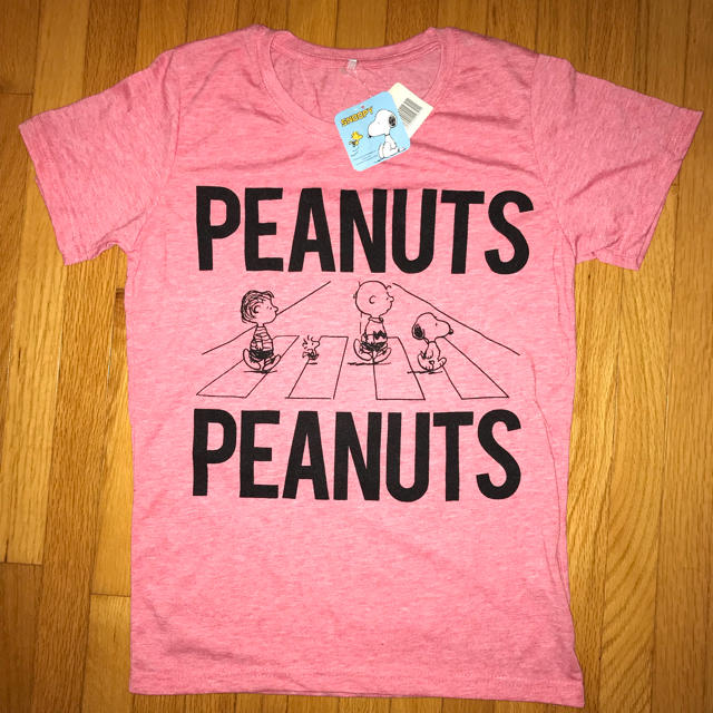 PEANUTS(ピーナッツ)のPeanuts Tシャツ レディースのトップス(Tシャツ(半袖/袖なし))の商品写真