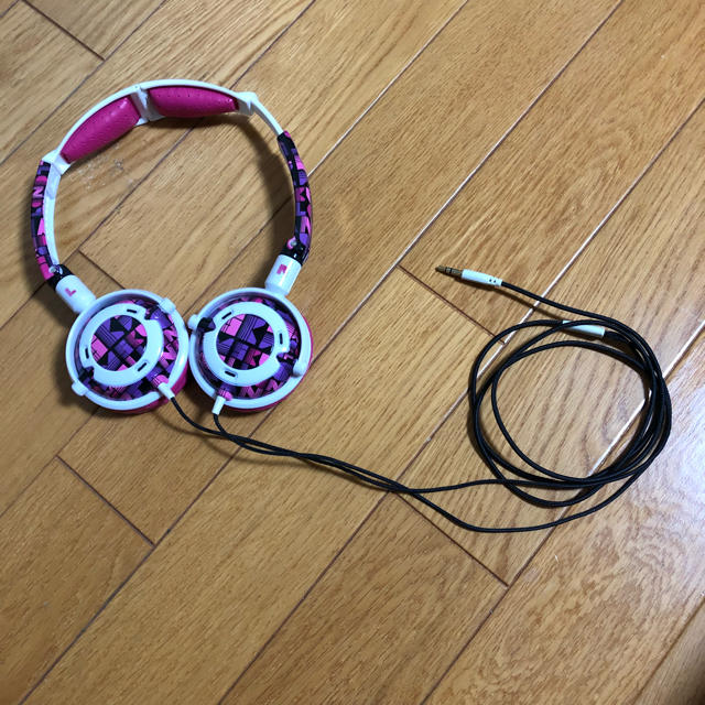 Skullcandy - スカルキャンディー ヘッドホン(中古)の通販 by あチャン's shop｜スカルキャンディならラクマ