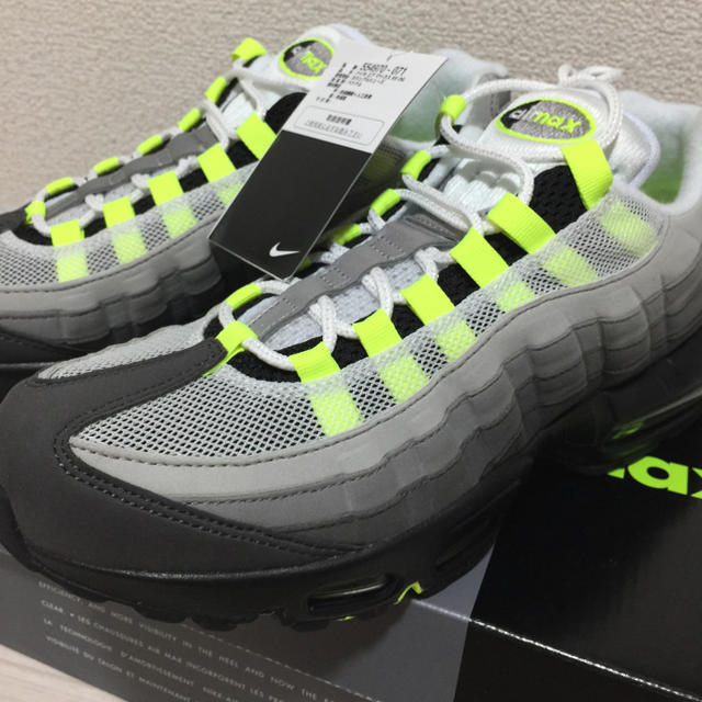 NIKE(ナイキ)のじゅんいち様専用  NIKE AIR MAX 95 OG イエローグラデ メンズの靴/シューズ(スニーカー)の商品写真