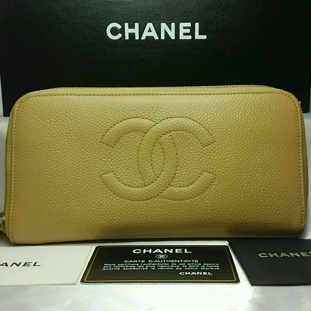 CHANEL(シャネル)のジュンブラ様専用シャネル　長財布 レディースのファッション小物(財布)の商品写真