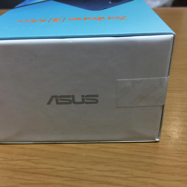 ASUS(エイスース)のZenfone 4 Max Pro ブラック 新品 未開封 5台 スマホ/家電/カメラのスマートフォン/携帯電話(スマートフォン本体)の商品写真