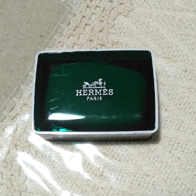 Hermes(エルメス)の《新品　未使用》Hermes　ソープ　50g コスメ/美容のボディケア(ボディソープ/石鹸)の商品写真