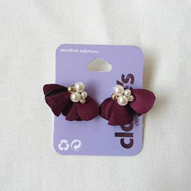 claire's(クレアーズ)の再値下げ↓ クレアーズ ピアス 赤 ③ レディースのアクセサリー(ピアス)の商品写真